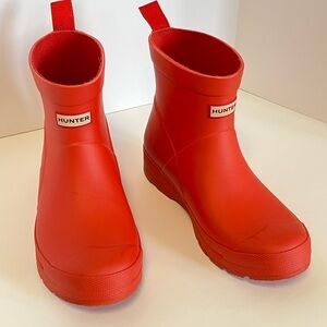 ☔️🌈Hunter rain boots size US women’s size 5